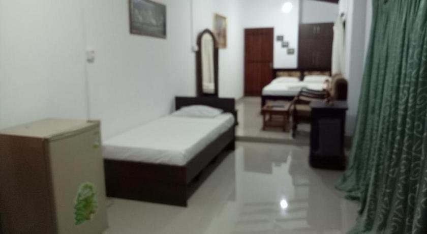 Nelinsa Residence Канди Екстериор снимка